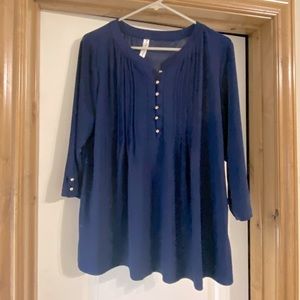 Womens silky top, XL, new with tags